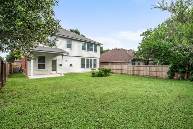 10004 Isle Royale WAY, Austin, TX 78747