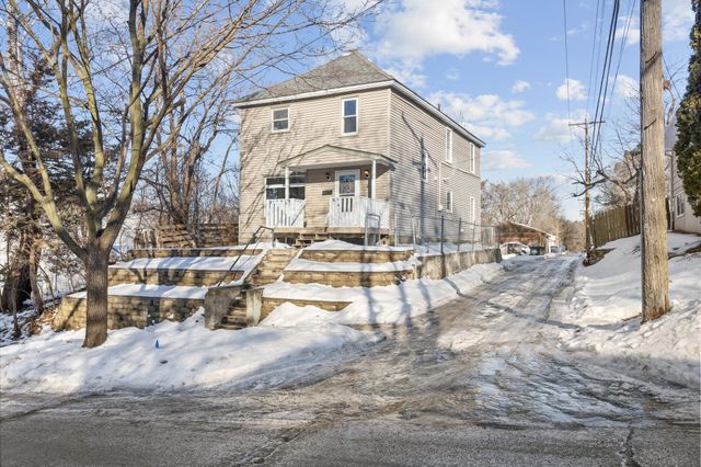 1111 28th Avenue NE, Minneapolis, MN 55418