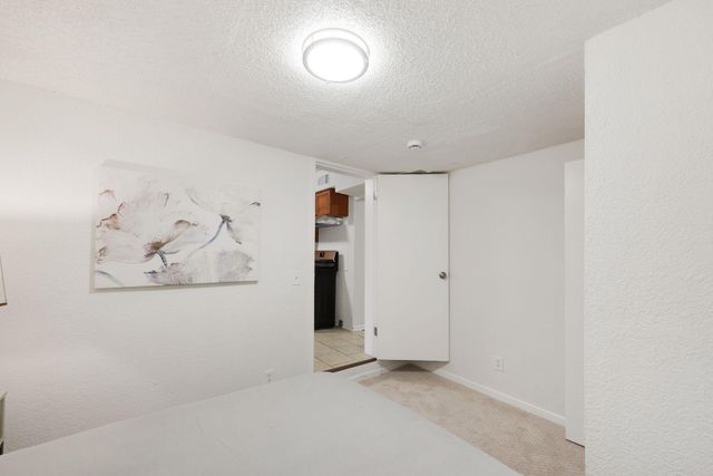 1111 28th Avenue NE, Minneapolis, MN 55418