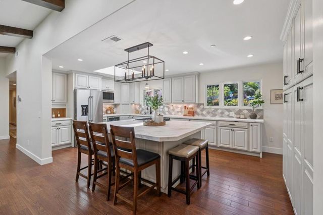 830 Monte Rosa Drive, Menlo Park, CA 94025