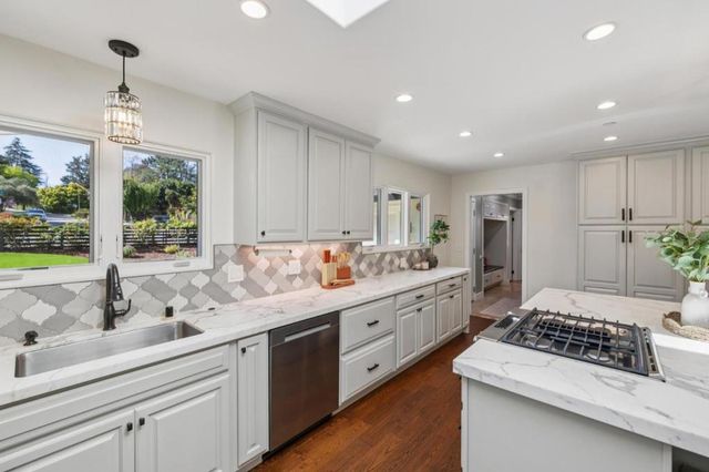 830 Monte Rosa Drive, Menlo Park, CA 94025