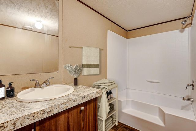 10757 Doe Hill Road, Montgomery, TX 77316