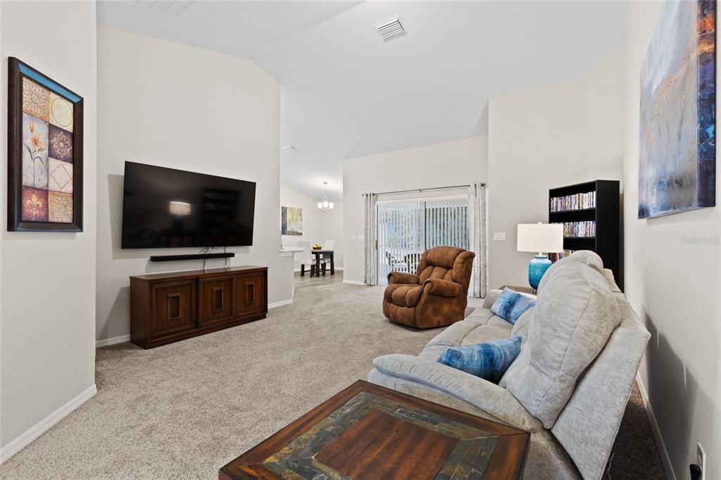 Image 18 of property listing at 6303 SW 116TH STREET ROAD, Ocala, FL 34476