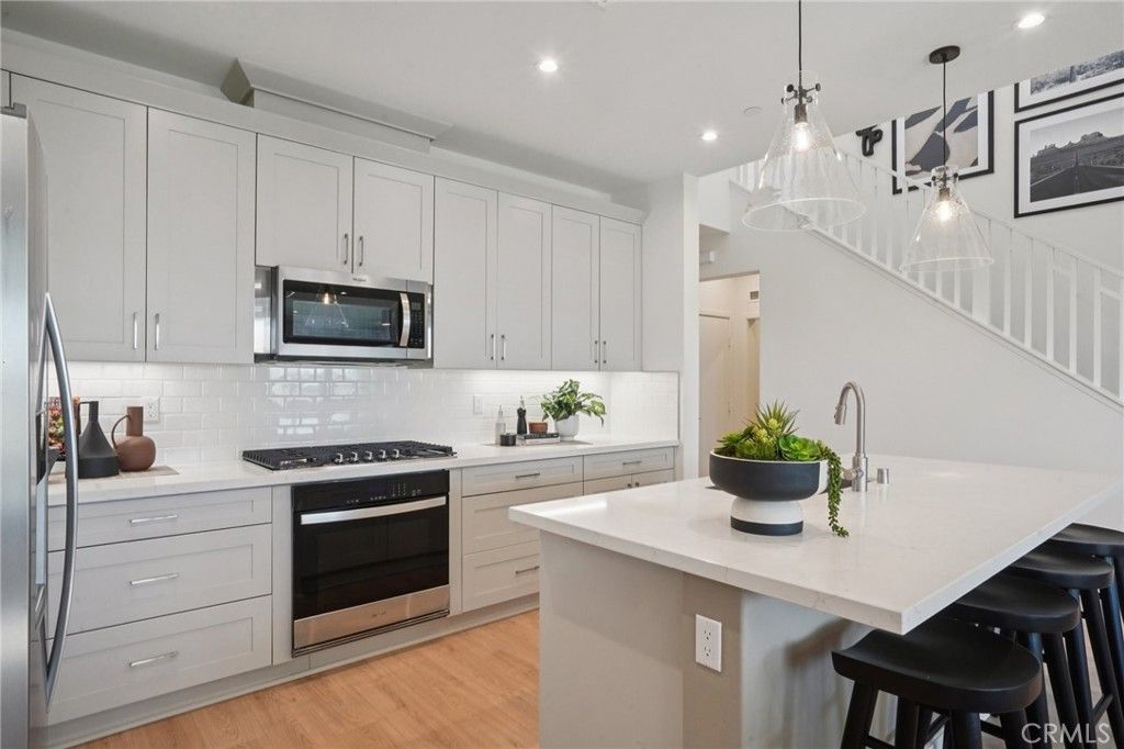 Image 14 of property listing at 73550 Raphael Drive, Palm Desert, CA 92211