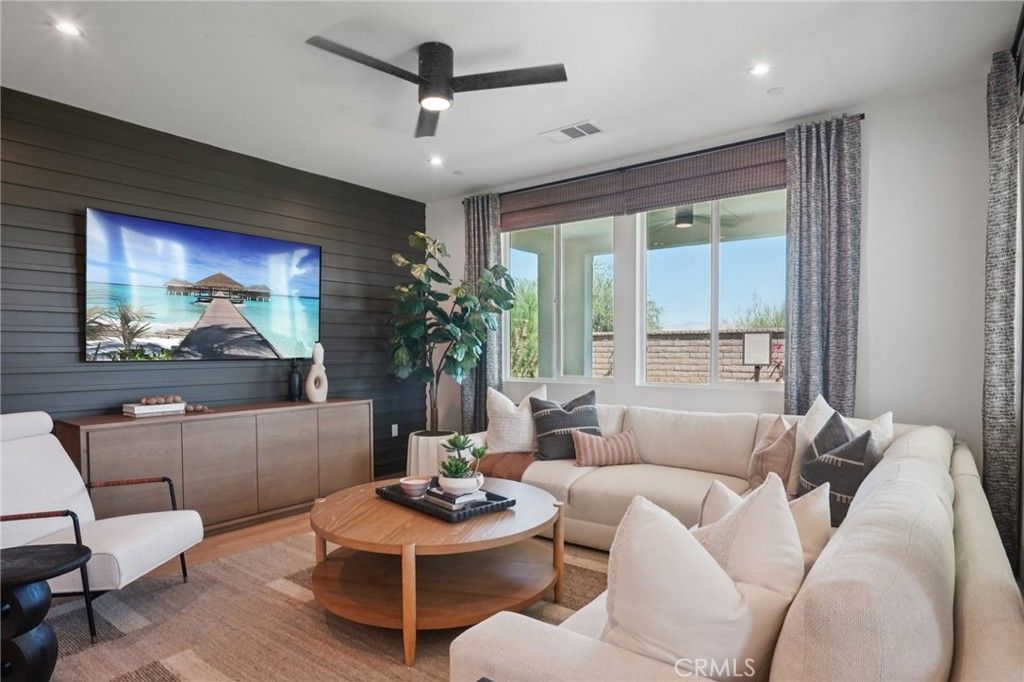 Image 6 of property listing at 73550 Raphael Drive, Palm Desert, CA 92211