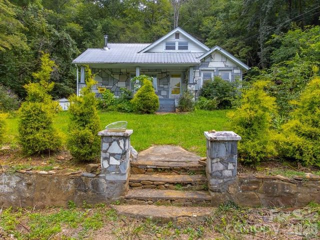 105 Marble Drive, Sylva, NC 28779