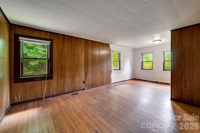 105 Marble Drive, Sylva, NC 28779