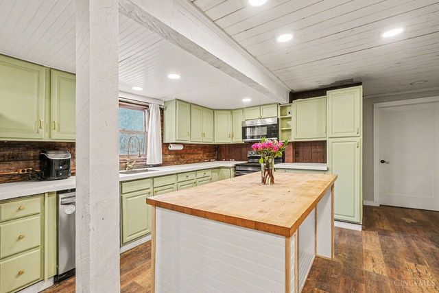 2562 Sprague Road, Bethel, OH 45106