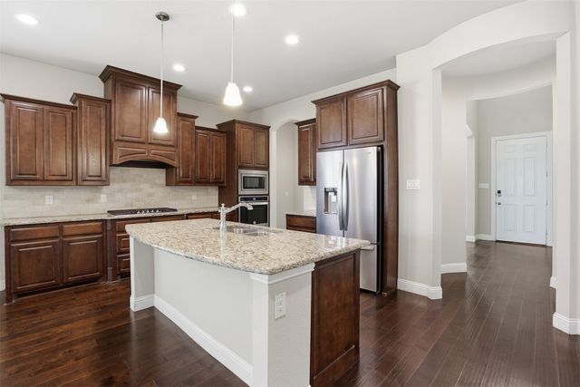 1808 Graham Way, Mansfield, TX 76063