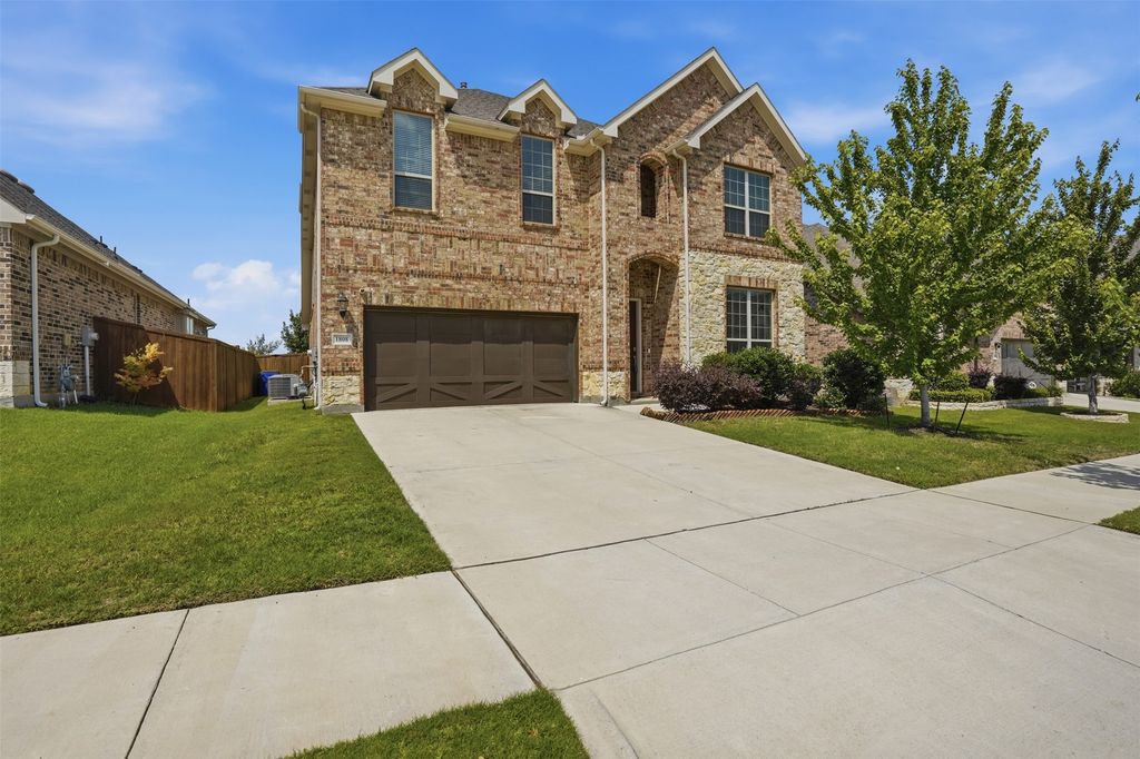 1808 Graham Way, Mansfield, TX 76063