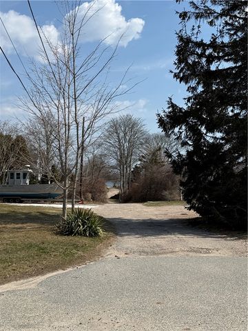 12 Allens Cove Road, Charlestown, RI 02813