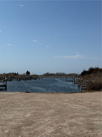 12 Allens Cove Road, Charlestown, RI 02813