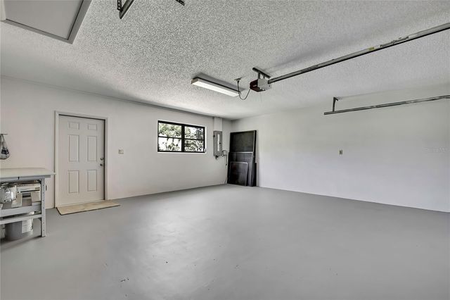 9 HOLLYHOCK COURT, Homosassa, FL 34446