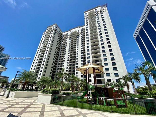 999 SW 1st Ave 2517, Miami, FL 33130