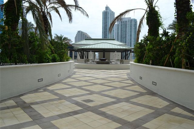999 SW 1st Ave 2517, Miami, FL 33130