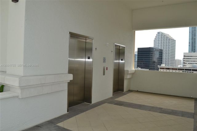 999 SW 1st Ave 2517, Miami, FL 33130