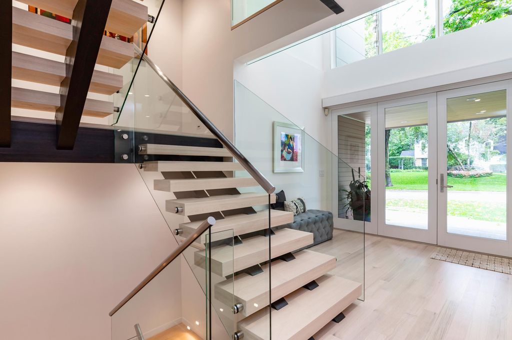 674 Montcalm Place, Saint Paul, MN 55116 — photo 5