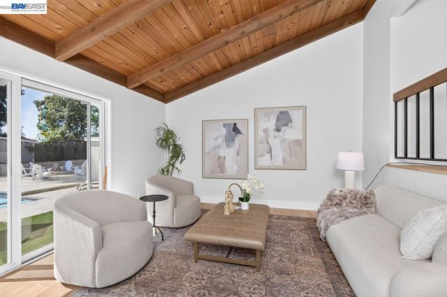495 Adams Way, Pleasanton, CA 94566