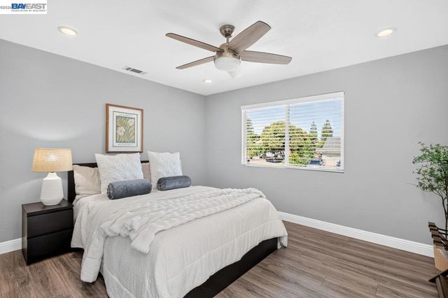 495 Adams Way, Pleasanton, CA 94566