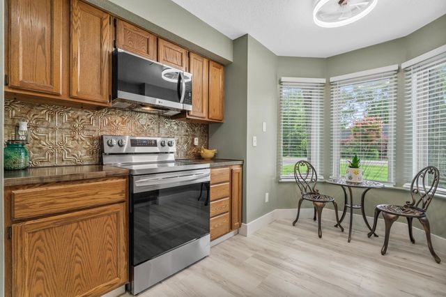 105 Hickory Dr., Conway, SC 29526