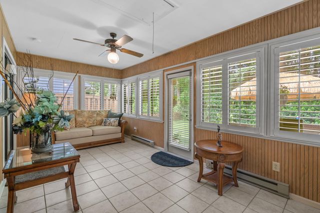 105 Hickory Dr., Conway, SC 29526