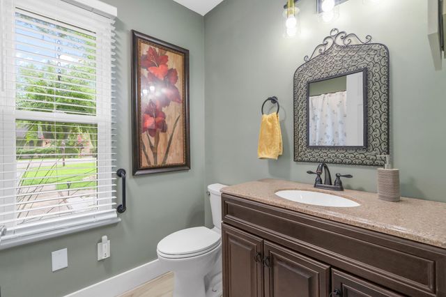 105 Hickory Dr., Conway, SC 29526