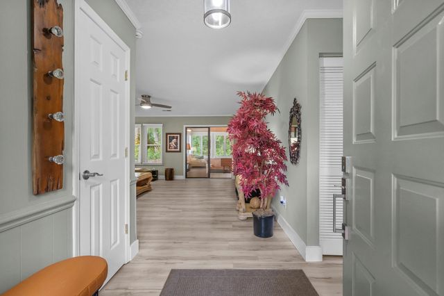 105 Hickory Dr., Conway, SC 29526