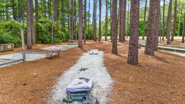 105 Hickory Dr., Conway, SC 29526