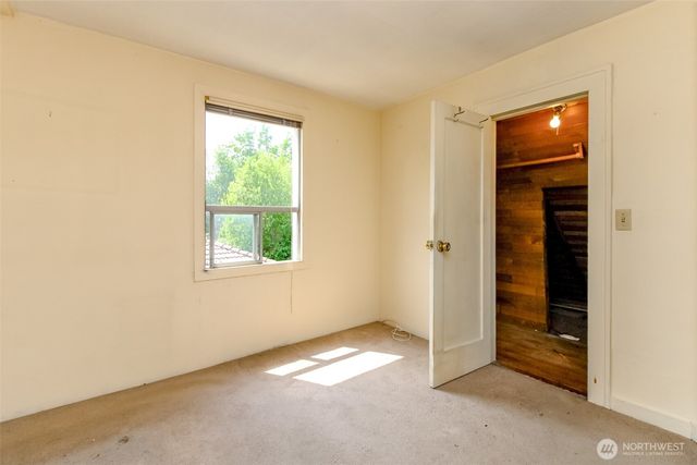 7015 12th Avenue SW, Seattle, WA 98106