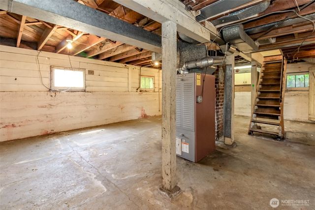 7015 12th Avenue SW, Seattle, WA 98106