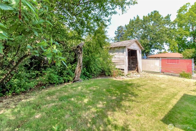 7015 12th Avenue SW, Seattle, WA 98106