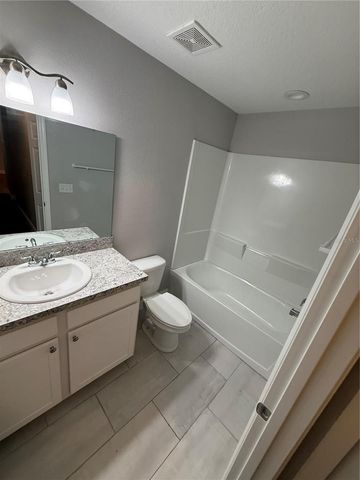 619 HICKORY AVENUE, Orange City, FL 32763
