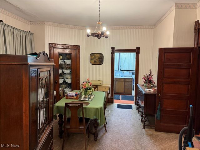 319 Ridge Avenue, Wellsville, OH 43968