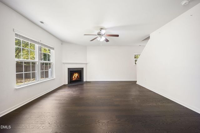 1616 Irving Place, Creedmoor, NC 27522