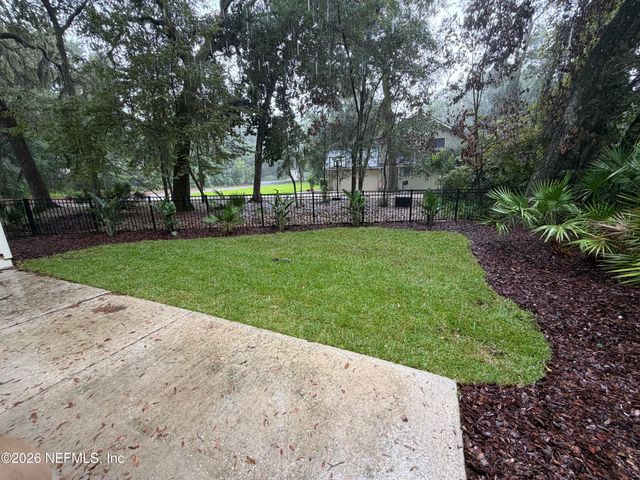 12128 HIDDEN HILLS Drive, Jacksonville, FL 32225