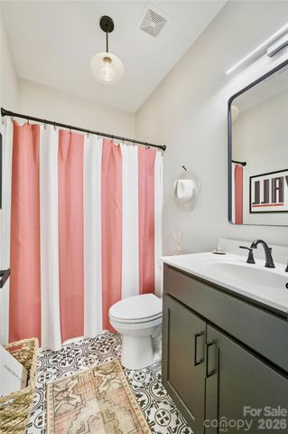 4374 Poplar Bluff Drive, Lenoir, NC 28645