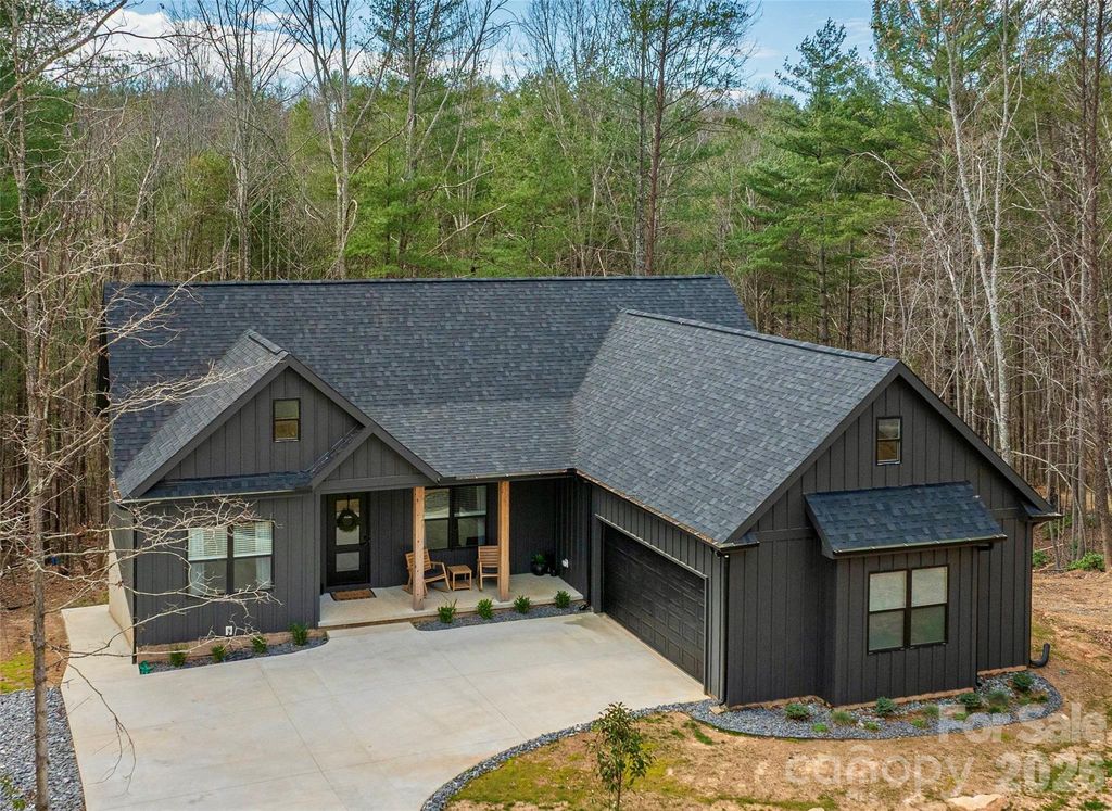 4374 Poplar Bluff Drive, Lenoir, NC 28645