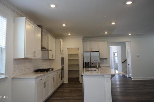 740 Longleaf Grove Lane, Knightdale, NC 27545