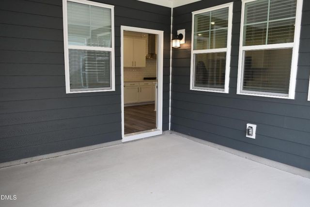 740 Longleaf Grove Lane, Knightdale, NC 27545