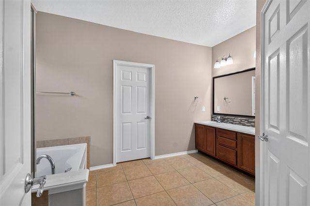 5303 Persimmon Pass, Richmond, TX 77407