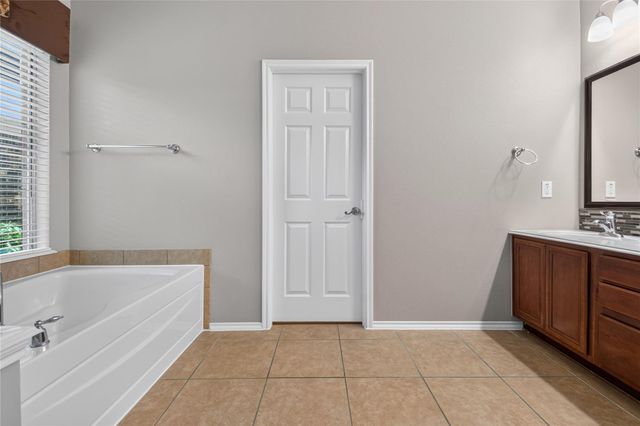 5303 Persimmon Pass, Richmond, TX 77407