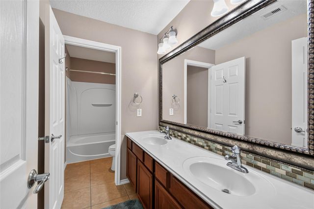 5303 Persimmon Pass, Richmond, TX 77407