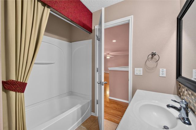 5303 Persimmon Pass, Richmond, TX 77407