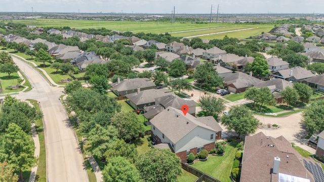 5303 Persimmon Pass, Richmond, TX 77407