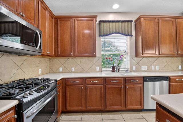 5303 Persimmon Pass, Richmond, TX 77407