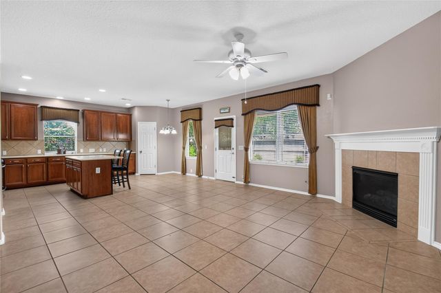 5303 Persimmon Pass, Richmond, TX 77407