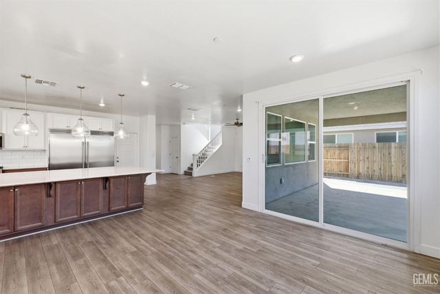 6510 Thunder Trail Drive, Bakersfield, CA 93313