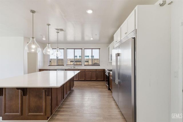 6510 Thunder Trail Drive, Bakersfield, CA 93313