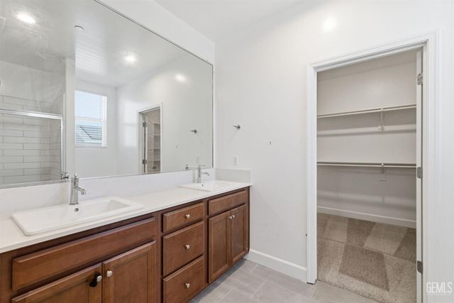 6510 Thunder Trail Drive, Bakersfield, CA 93313