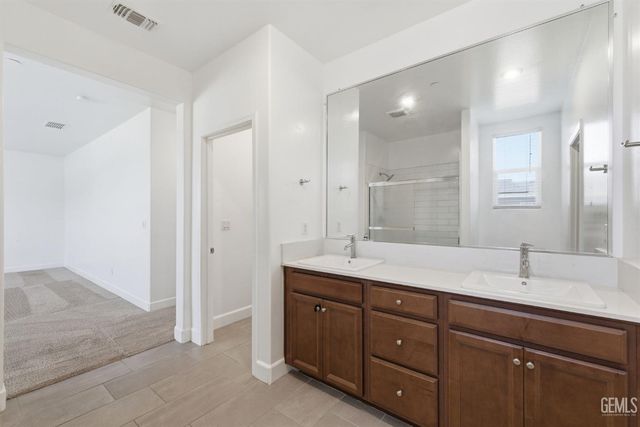 6510 Thunder Trail Drive, Bakersfield, CA 93313